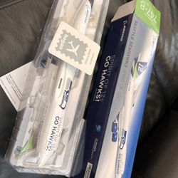 2014 Boeing 747-8f Spirit Of The 12s Model NEW - Rare