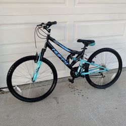 Huffy MOUNTAIN BIKE With ULock