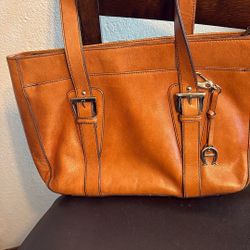 Etienne Aigner Medium Purse