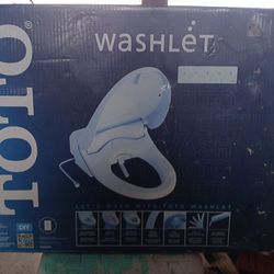Washlet TOTO toilet seat.