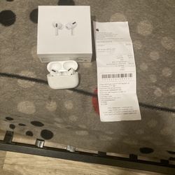 AirPods Pro 