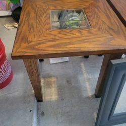 2 End Tables