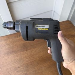 Black & Decker 3/8 holgun drill 