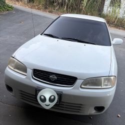 2000 Nissan Sentra