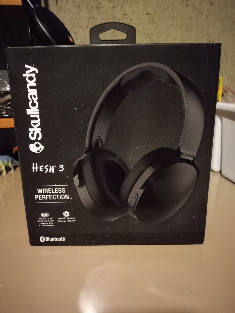 Brand New Skullcandy Hesh 3 Wireless Headphones 