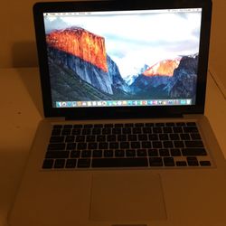 MacBook Pro  2008