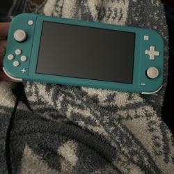 Nintendo Switch Lite 3 games