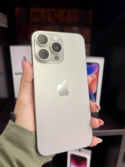 iPhone 15 PRO MAX 256GB UNLOCKED‼️