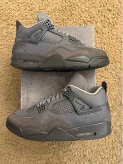 Size 7.5 (Pre owned, comes with original box) - Air Jordan 4 retro SE wet cement