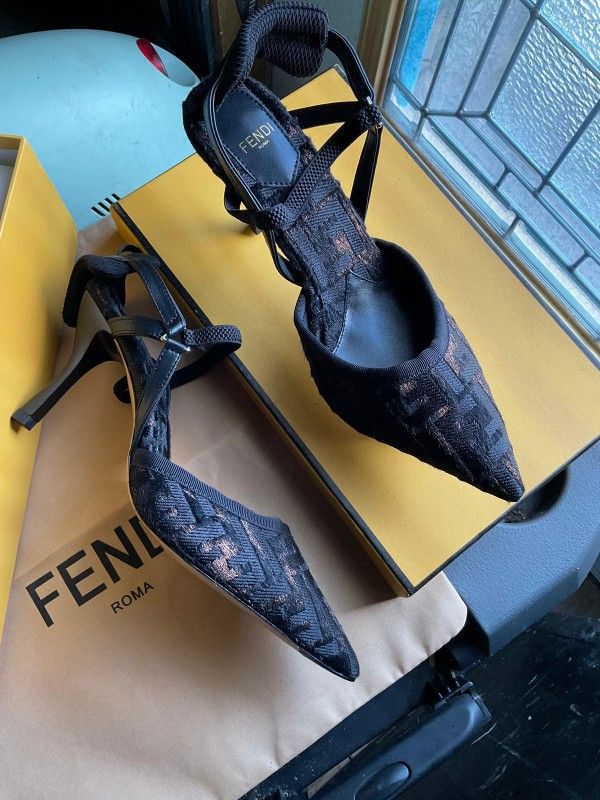 New Designer Heel With Box Size 8-9