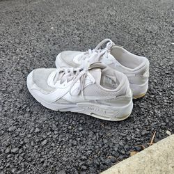 Nike Air Max 90 GS White Sneakers Women’s 7 Youth 5.5Y