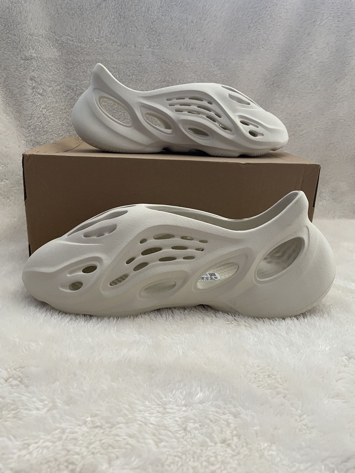 Yeezy Foam Runner Size 10