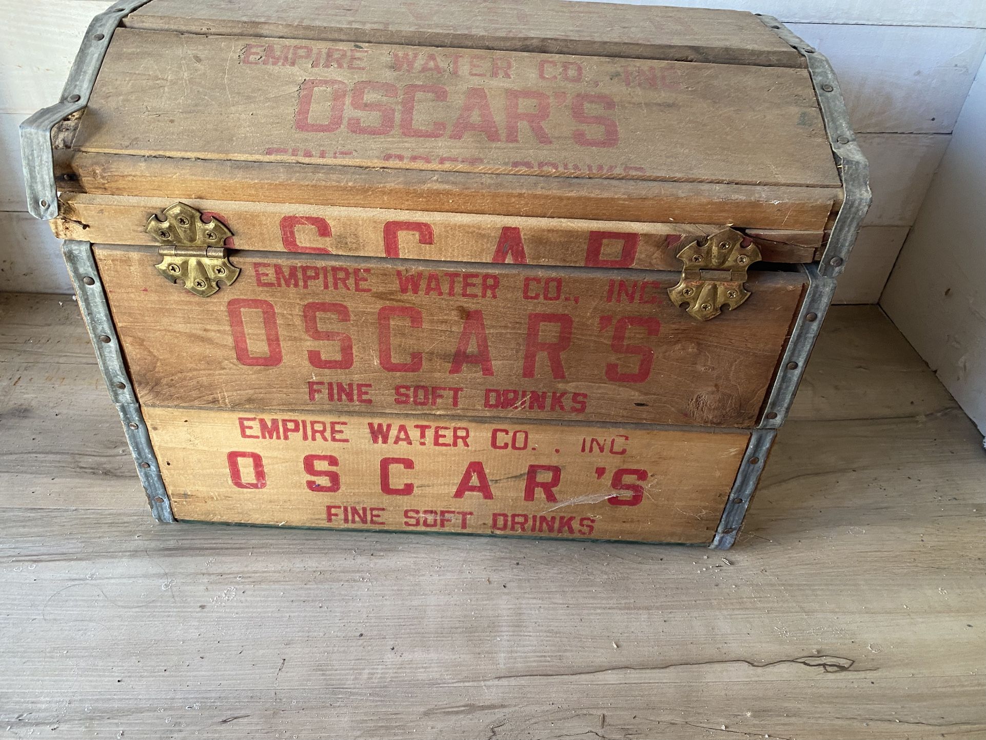 Vintage Antique Oscar Water Crate Box Needs Repaired