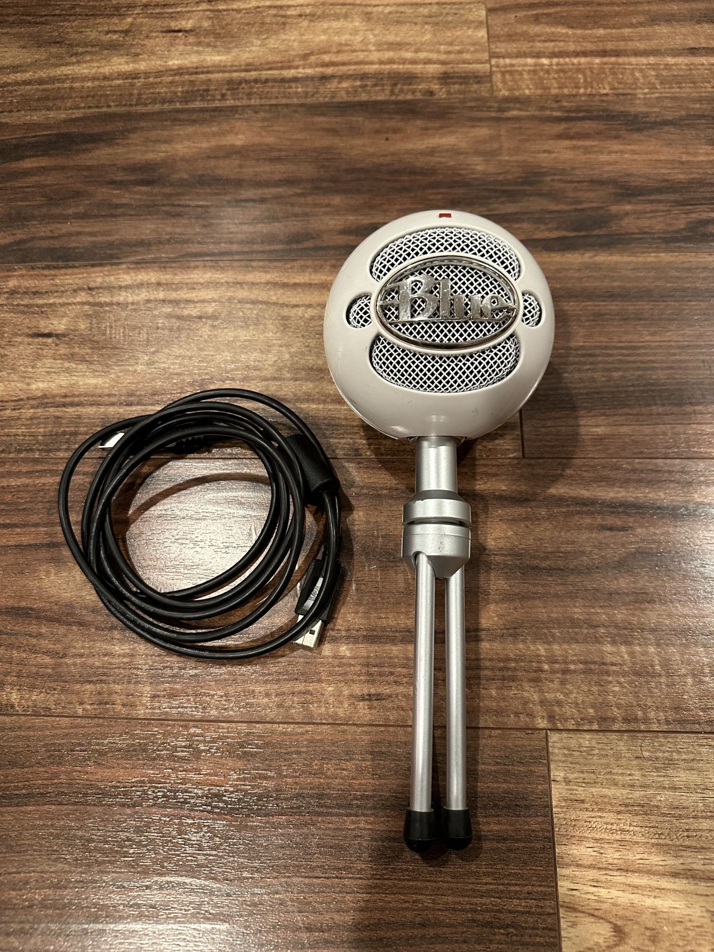 Logitech Blue Snowball USB Microphone