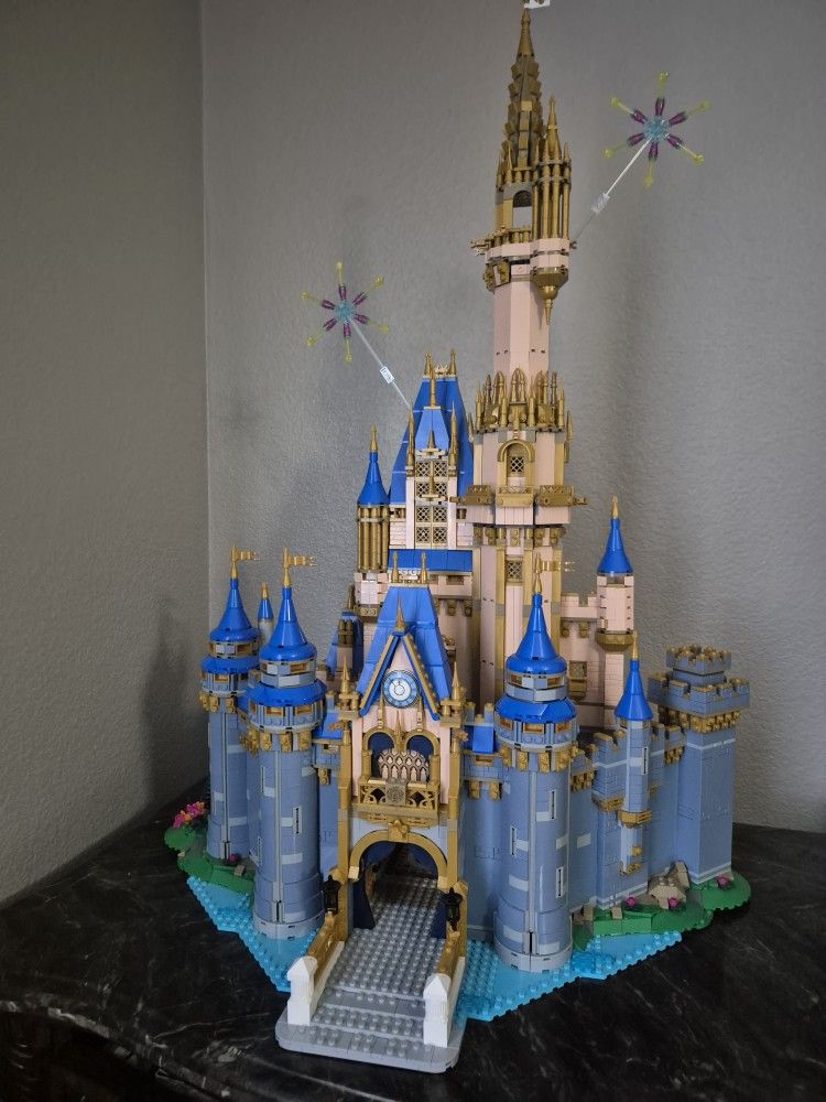 Disney Lego Castle