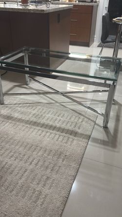 Free  coffee  table