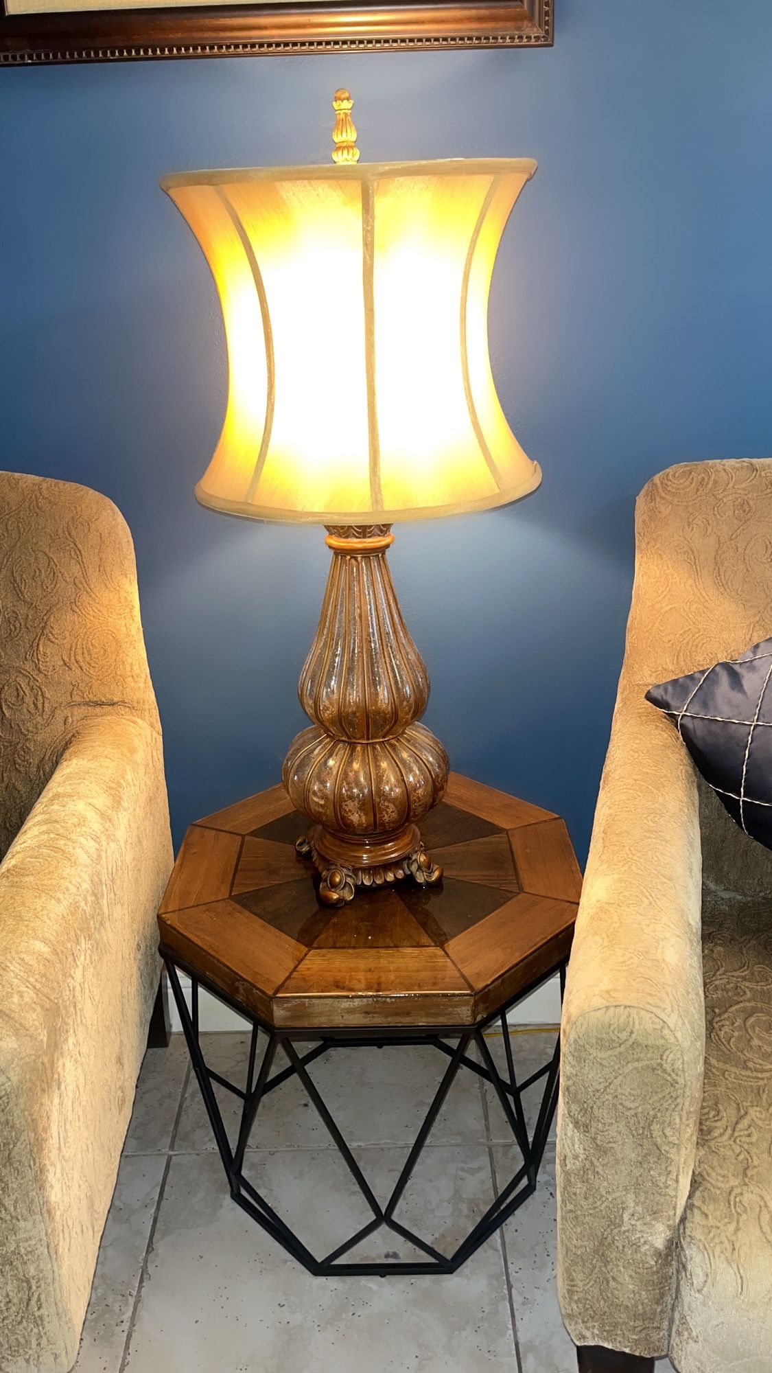 Arms Chair Set