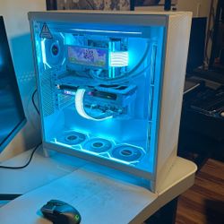 White Gaming Pc