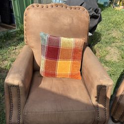 2 Couch 