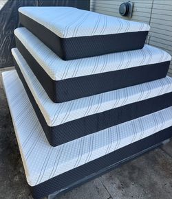 Queen Size Mattress Memory Foam