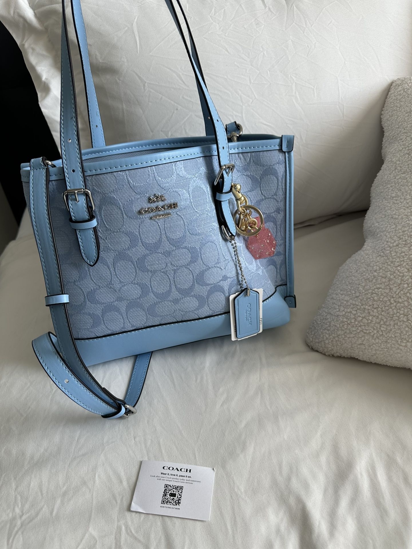 Coach Tote 