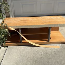 Free wood coffee table