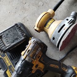 DeWalt 20v Drill And Orbital Sander Combo