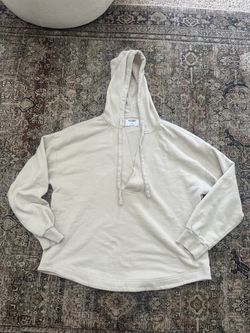 Old Navy Cream Pullover Hoodie