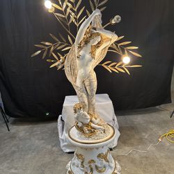 vintage Italian porcelain and gilt lamp sculpture