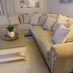 Sectional Sofa Almost New 