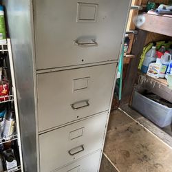 Metal Filling Cabinet 