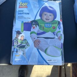 Buzz LIGHTYEAR Costume