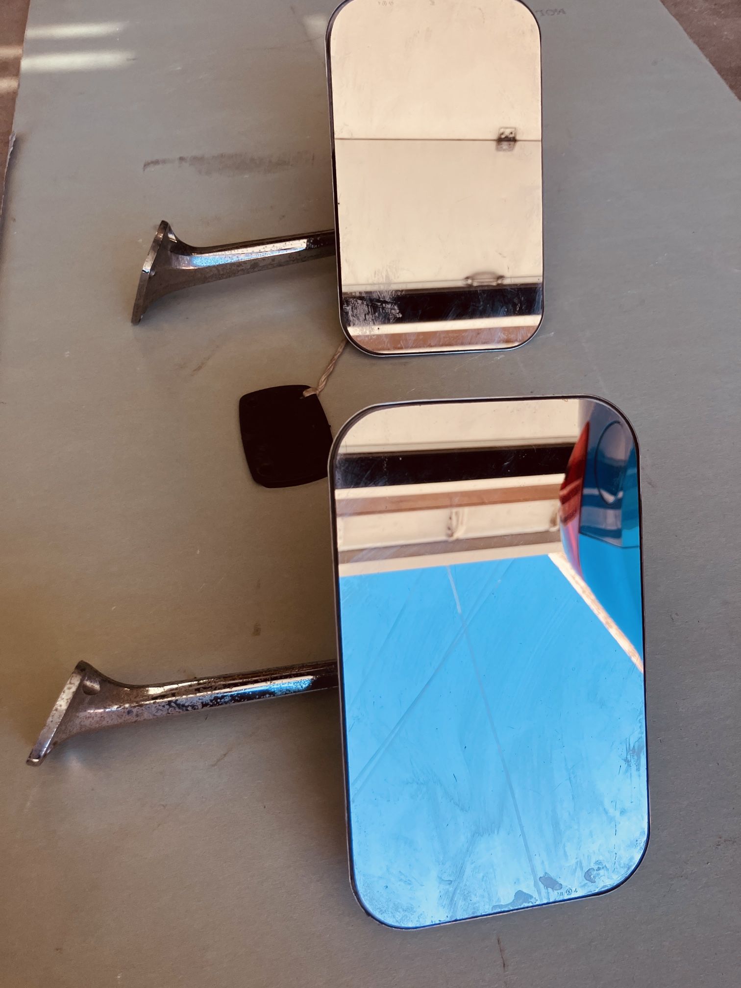1(contact info removed) Ford Econoline Van Passenger Side Mirrors