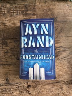 The Fountainhead - Ayn Rand Paperback