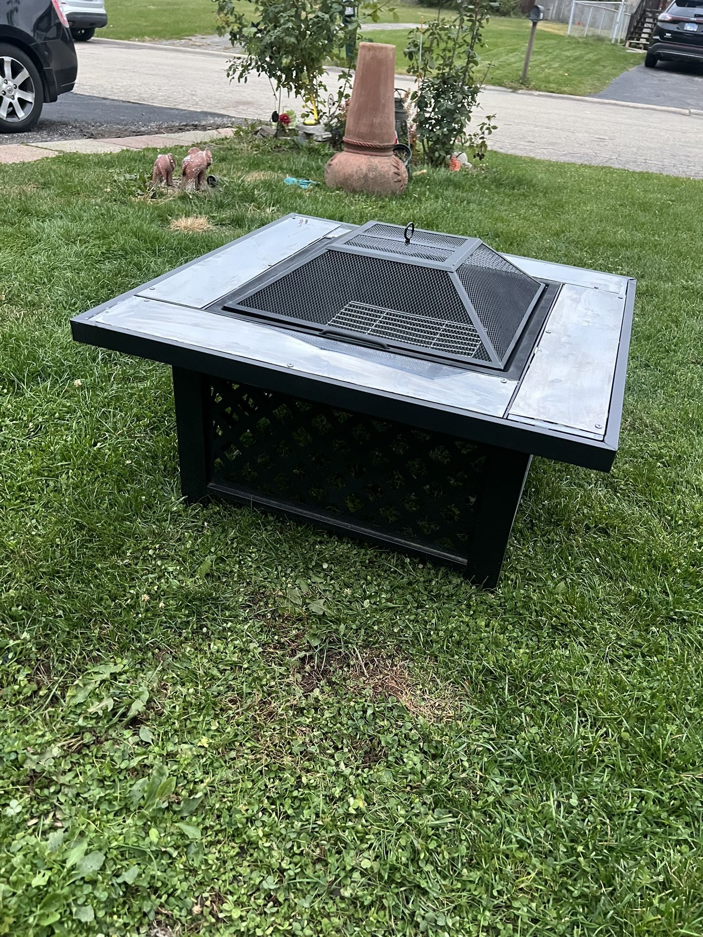 Outdoor Fire Pit H18” x W38”