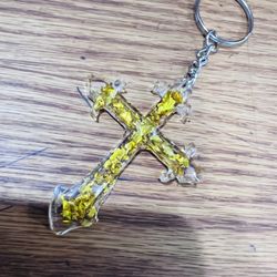 Gold Cross Keychain Faux Glass With Golden Flakes. Recuerdos De Boda, Bautizo, Quinceanera, Primera Communion Party Favors. Accepting Requests 