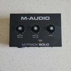 M-track Solo Interface 