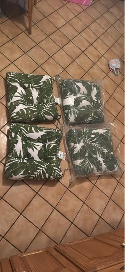 Tropical Leaf Chair Cushions Set of 4