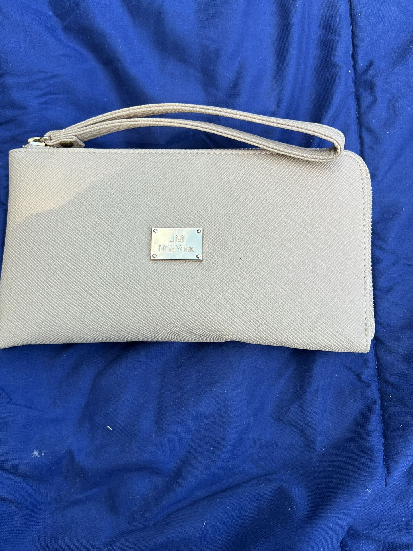 JM NEW YORK Woman’s Large Zip Around Wallet/Clutch