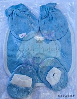 Set Babero Zapato Y Guantes