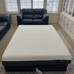 Full Size Gel Pedic Mattress, Box Spring, Frame, Comforter And Matching Sheet Set