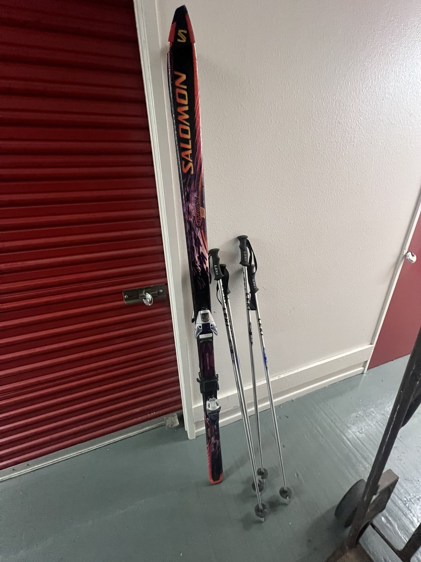 Salomon Evolution 9 Skis 74 inches