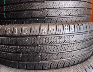 15" TIRES - P2I5 70 15