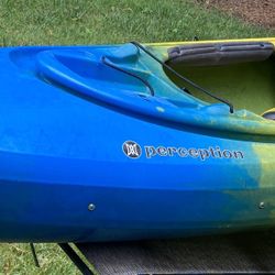 Kayak- Perception Sound 9.5