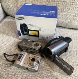 Vintage Camera Lot , Digital Cam Samsung / Sony UNTESTED