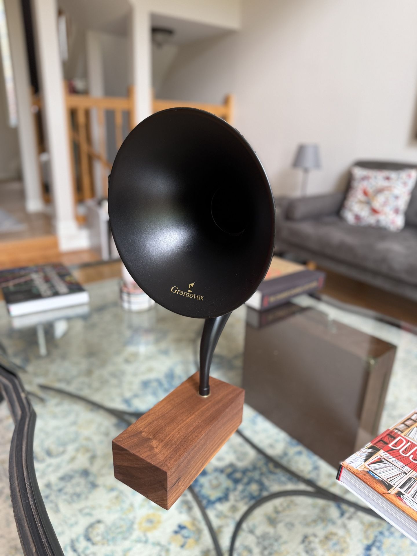 Gramovox Gramophone - Black, Walnut Base