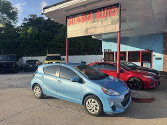 2016 Toyota Prius c