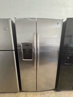 Refrigerator GE 36 inches