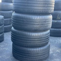 SET OF TIRE 265 50 19 MICHELIN 85% LIFE