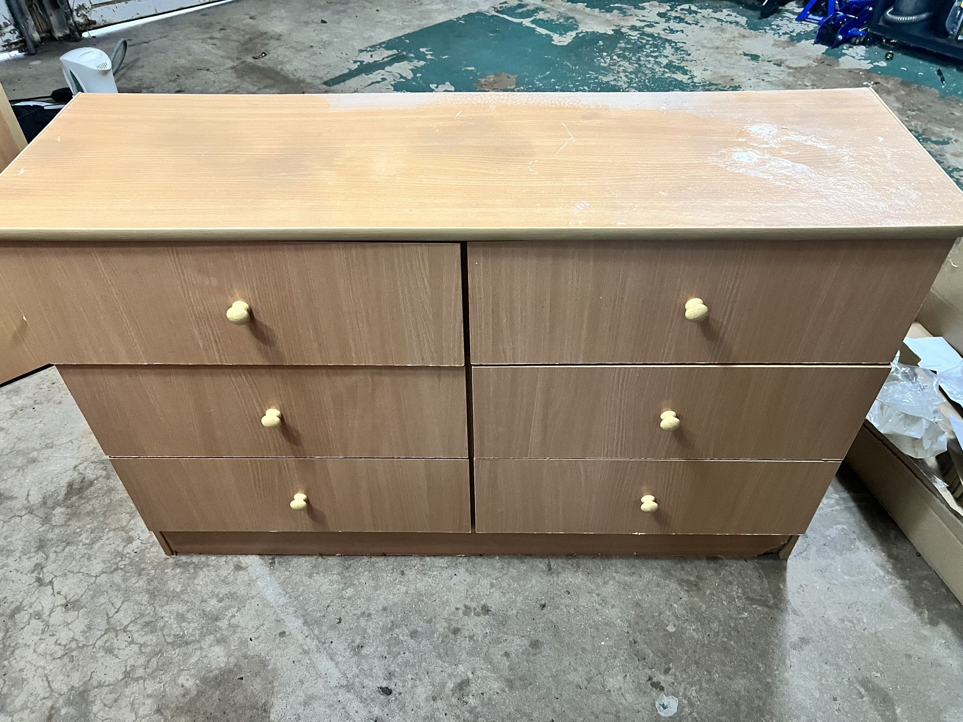 Dresser Of 6